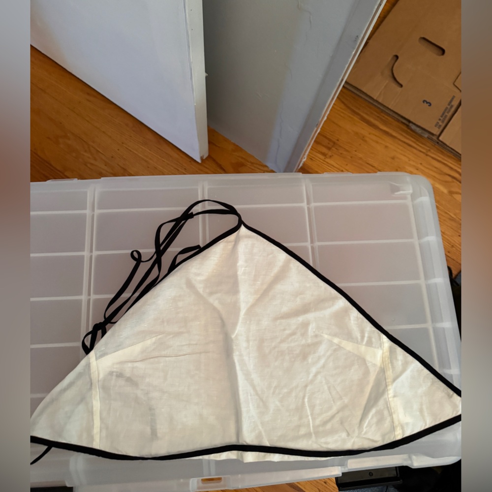 Onia White and Black Air Linen Cropped Halter Top - Picture 5 of 7